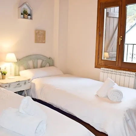 Apartment Tensina Home: Esqui En Formigal Y Panticosa Sallent De Gallego